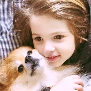 Meet your Posher, Ashley